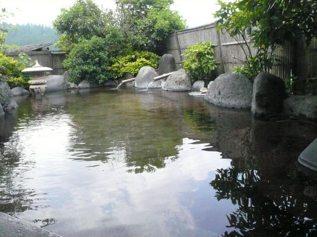 Yufuin Sankouen Hotel Exterior photo